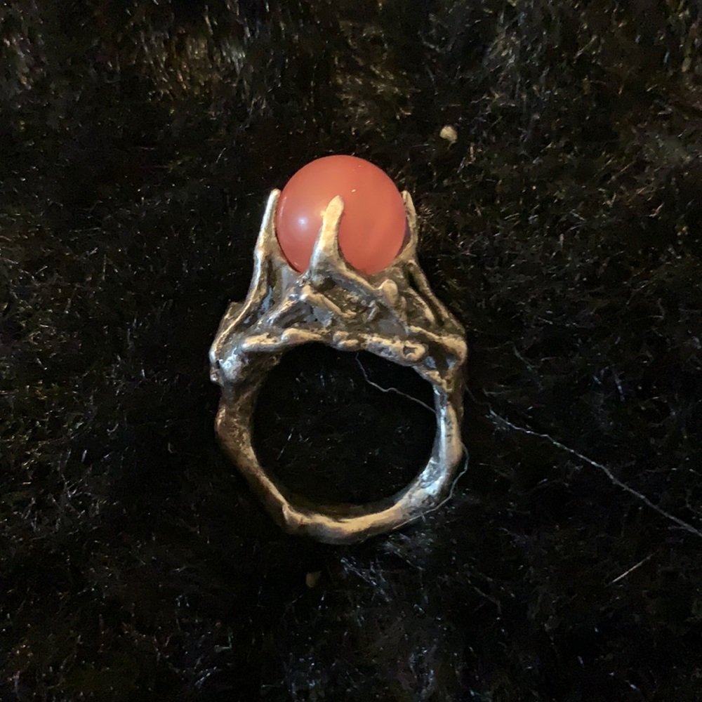 Burial Ground mini beholder ring